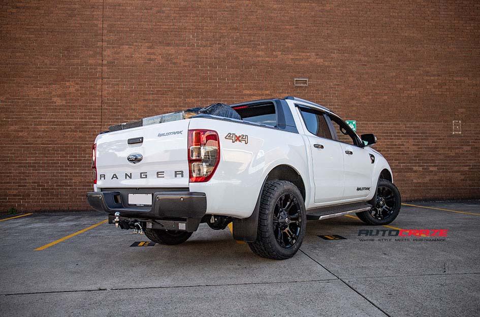 FORD-RANGER-VAPOR-MATTE-BLACK